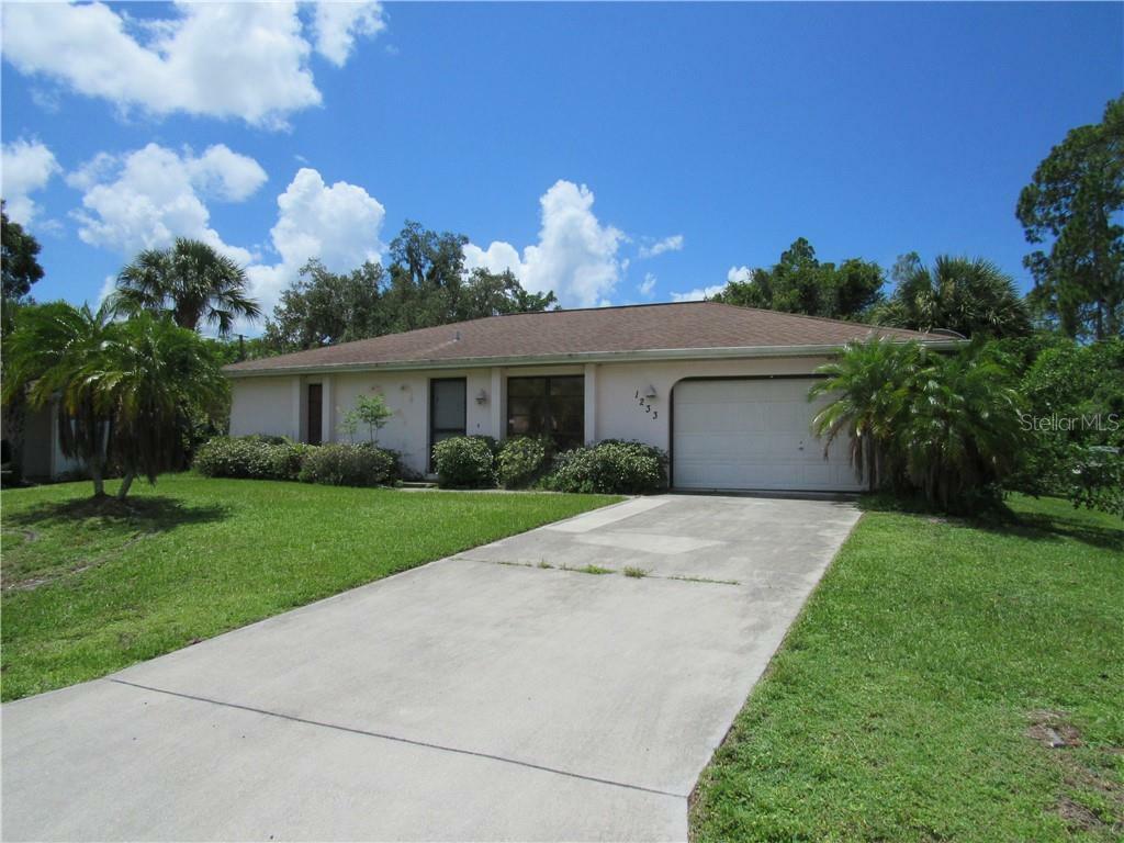 Property Photo:  1233 Armsdale Avenue  FL 33948 