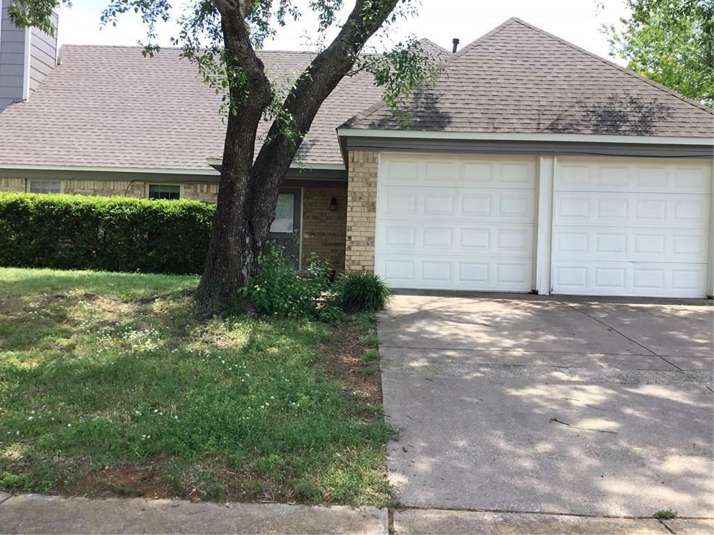 Property Photo: 1723 Buckeye Drive TX 75028