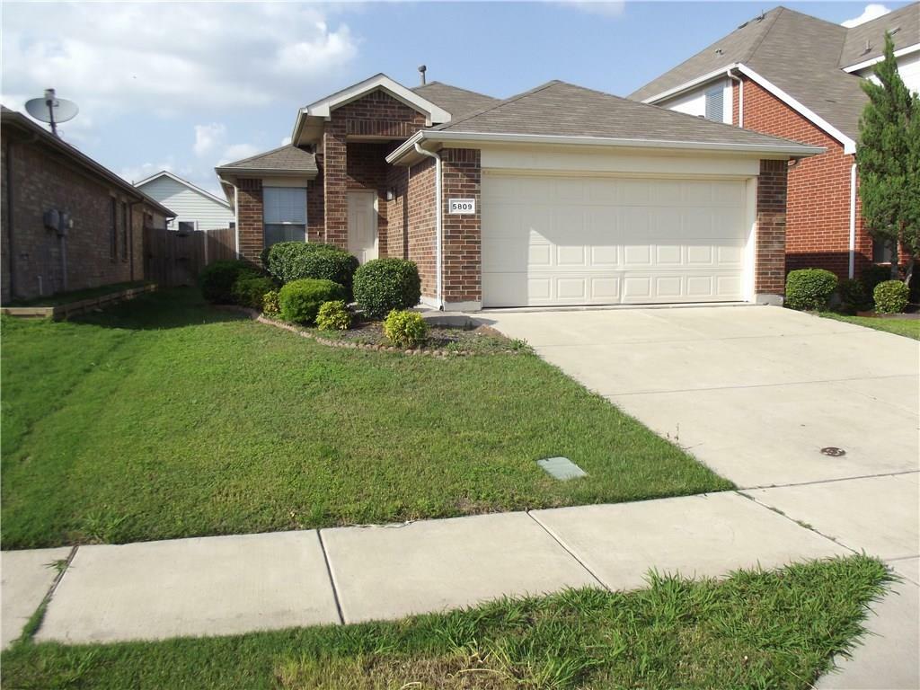 Property Photo: 5809 Melanie Drive TX 76131