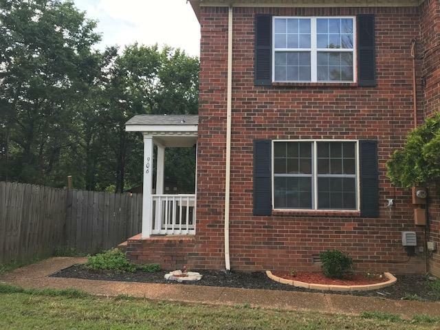 Property Photo:  906 Lauren Ct  TN 37217 