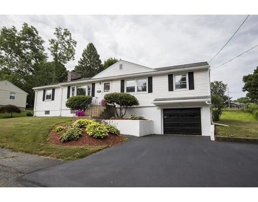 50 Blossom Ln  Marlborough MA 01752 photo