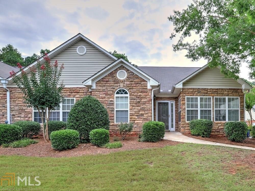 Property Photo:  3736 Villa Springs Cir  GA 30127 