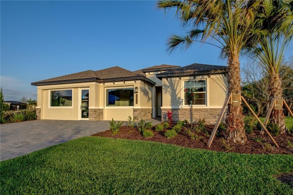 Property Photo:  352 Chantilly Trail  FL 34212 