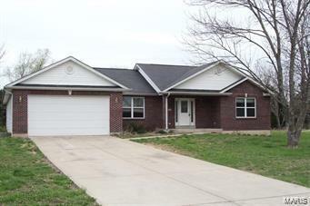 Property Photo: 1316 Radcliff 63028