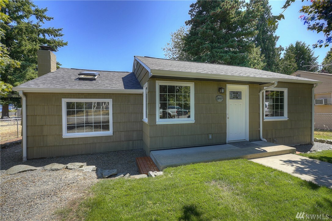 Property Photo:  5007 S Prospect St  WA 98409 