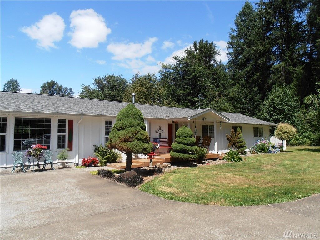 Property Photo: 313 Jorgensen Rd WA 98570