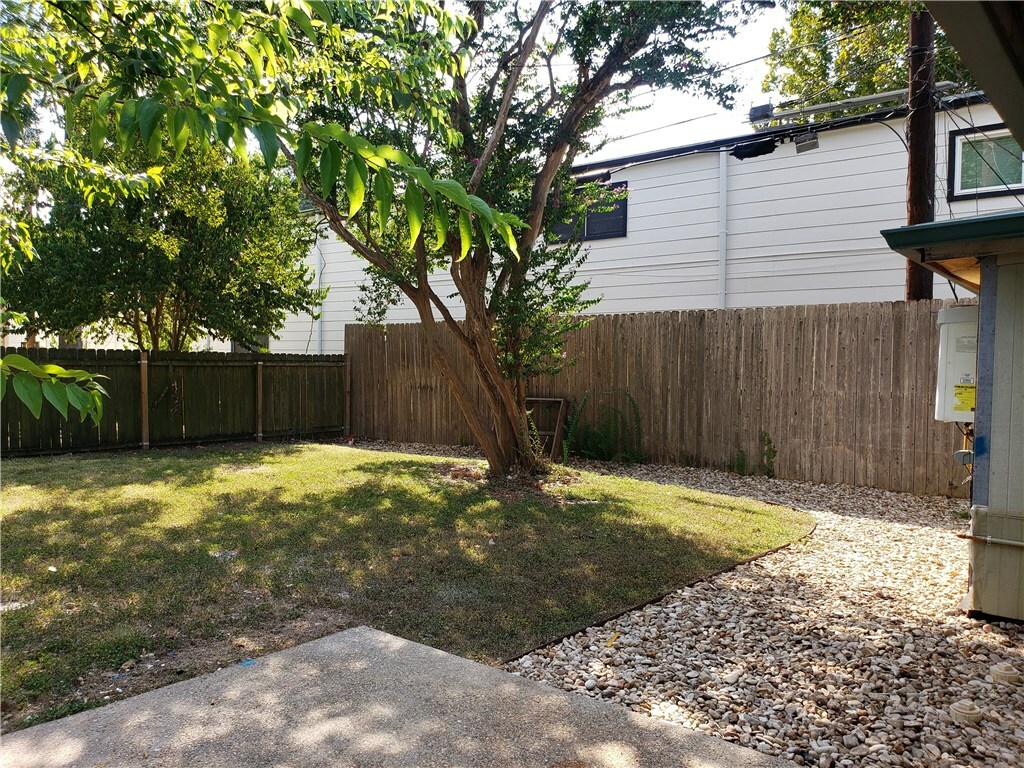 Property Photo:  4610 Avenue B  TX 78751 