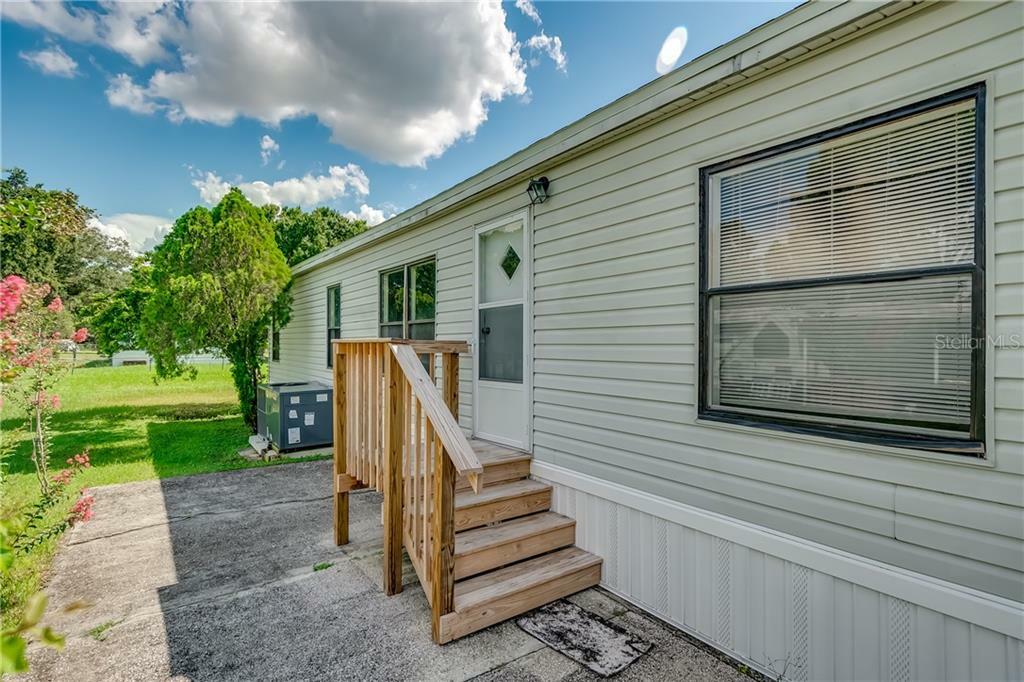 Property Photo:  3020 Honeoye Trail  FL 33810 