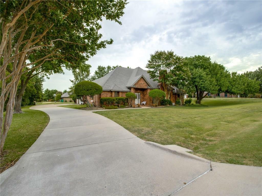 Property Photo:  21 Santa Monica Circle  TX 75098 