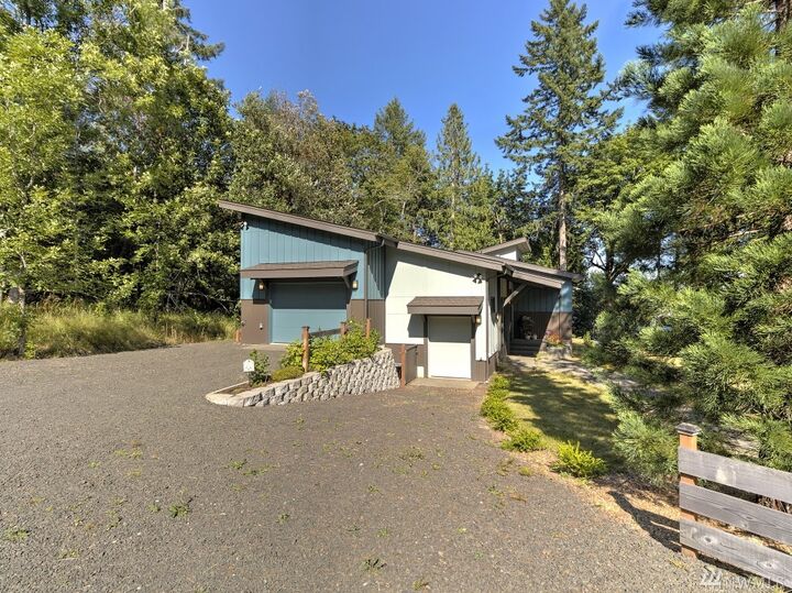Property Photo:  8218 SE Lynch Rd  WA 98584 