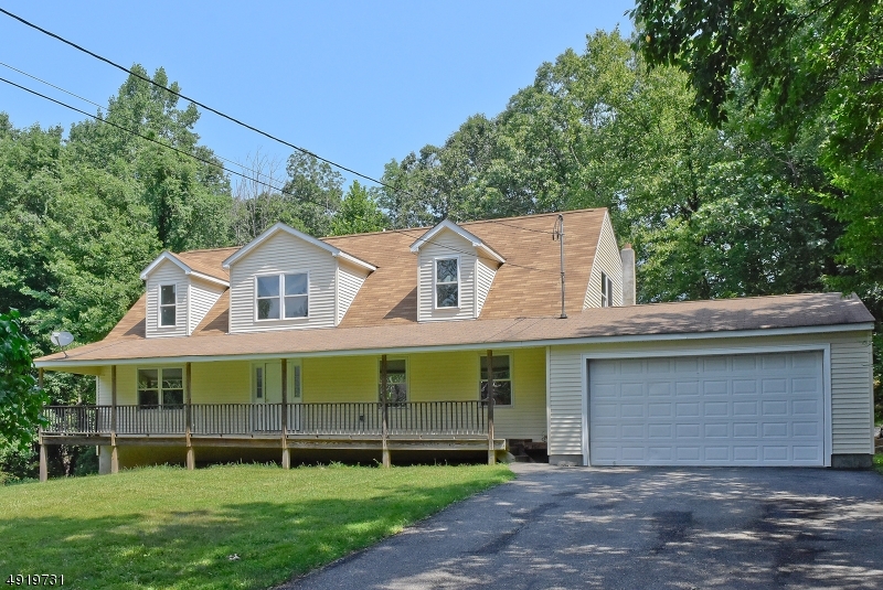 Property Photo:  19 Sanders Rd  NJ 07866 