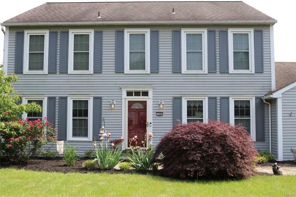 Property Photo:  1286 Country Club Road  PA 18106 