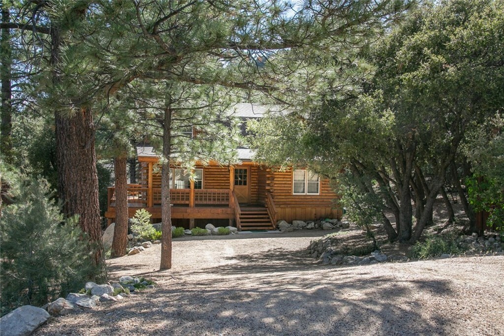 Property Photo:  1808 Linden Drive  CA 93222 