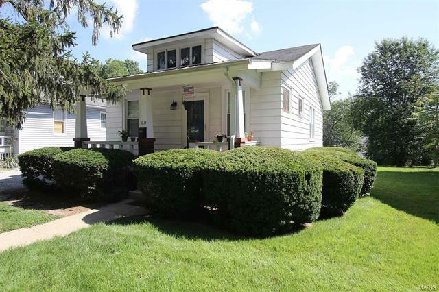 Property Photo: 1034 Forest Avenue 62220