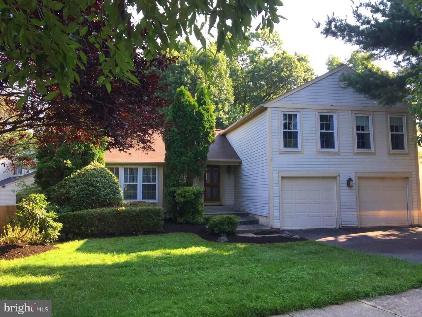 Property Photo:  18007 Silver Leaf Drive  MD 20877 