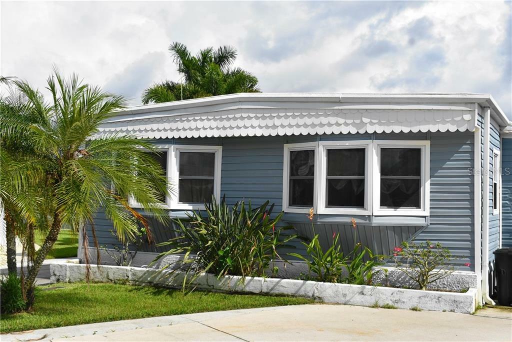 Property Photo:  3322 Sunny Harbor Drive  FL 33982 