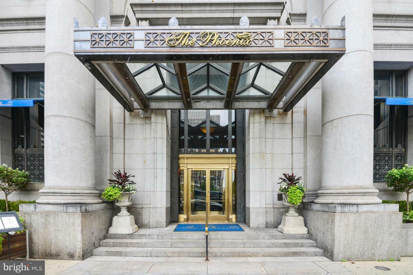 Property Photo: 1600 Arch Street 18 1203 PA 19103
