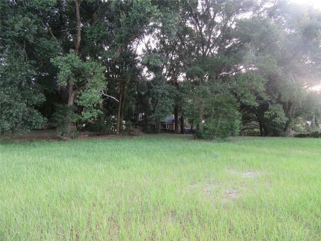 Property Photo:  28130 SE 175th Street  FL 32784 