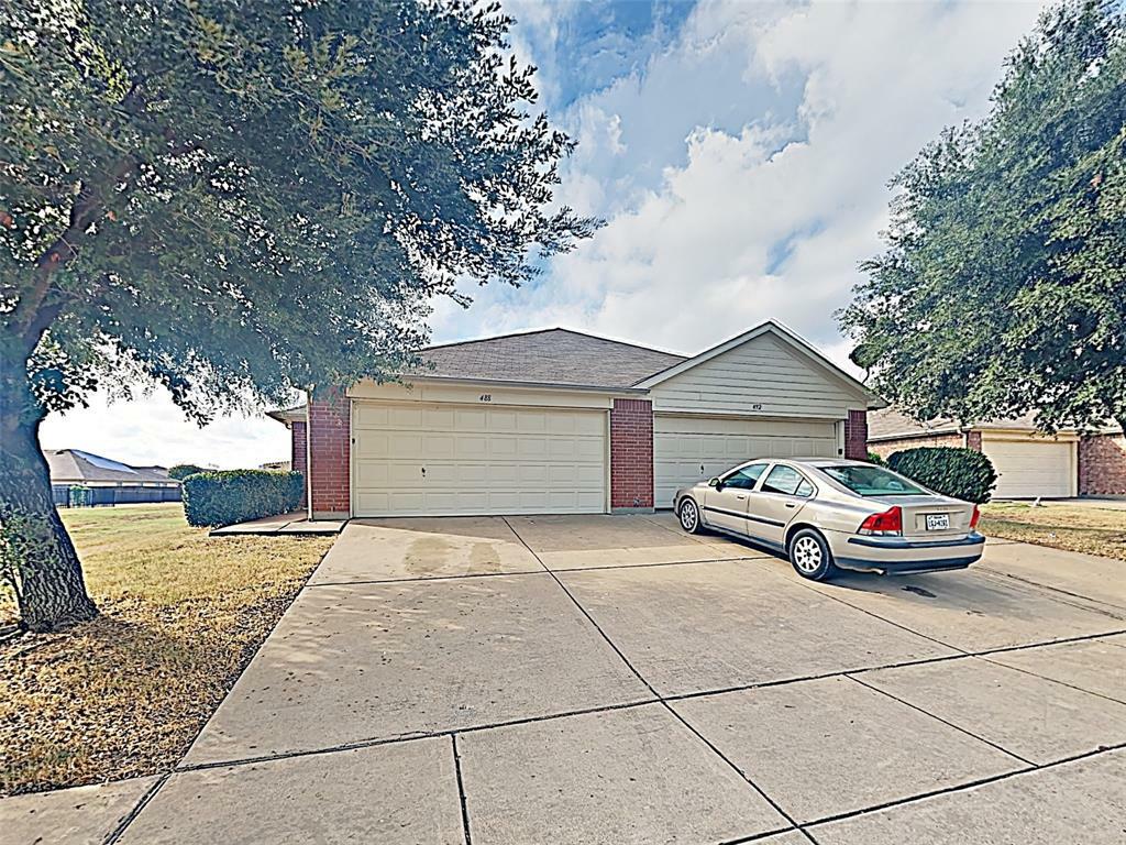 Property Photo:  488 Canvas Court  TX 76036 