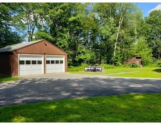 Property Photo: 14 Spaulding Hill Rd NH 03076