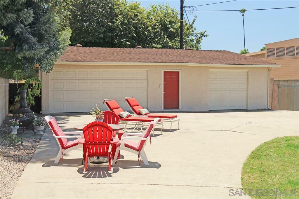 Property Photo:  9339 Willowgrove Ave  CA 92071 