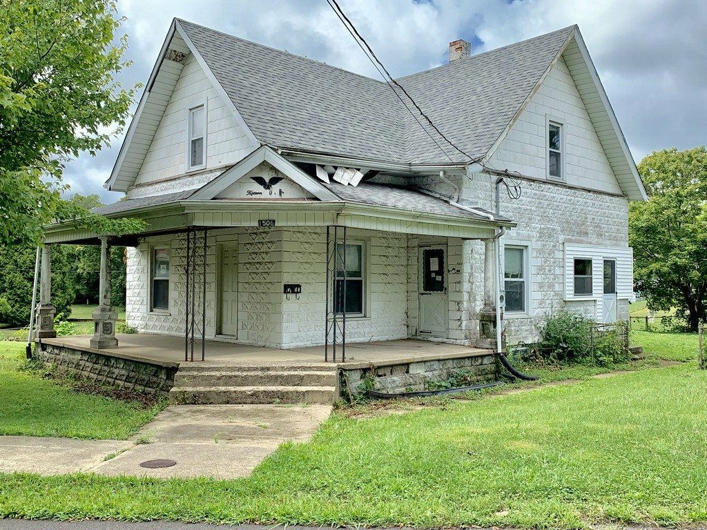 Property Photo:  1506 Kentucky Avenue  IN 47362-4125 