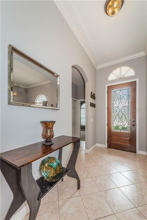 Property Photo:  1820 Riveredge Drive  FL 34689 