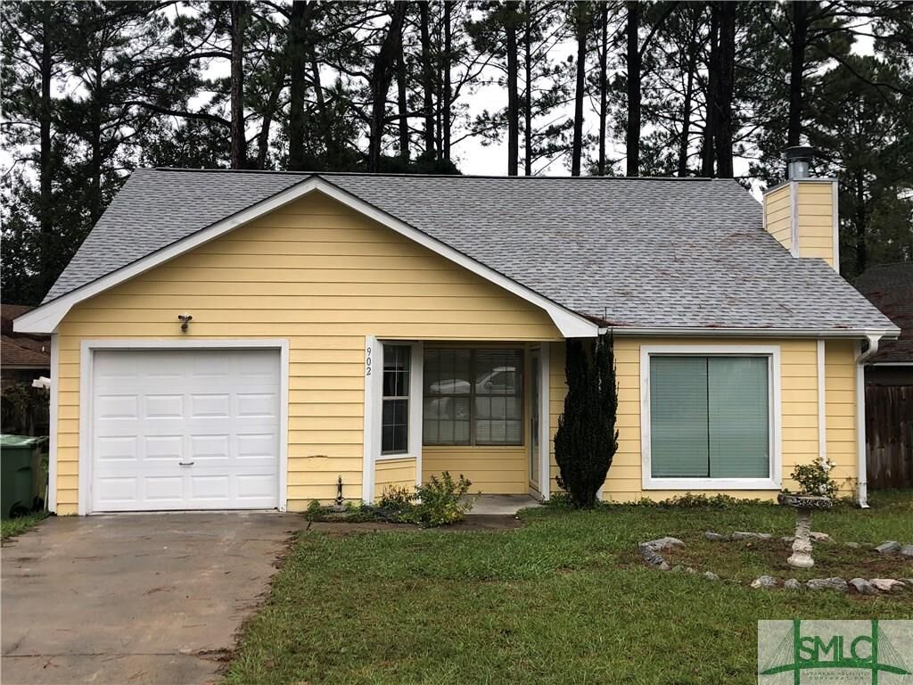 Property Photo: 902 Drake Court GA 31313