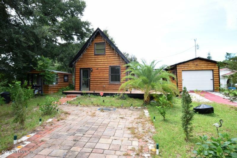 Property Photo:  115 Hayes Ave  FL 32112 