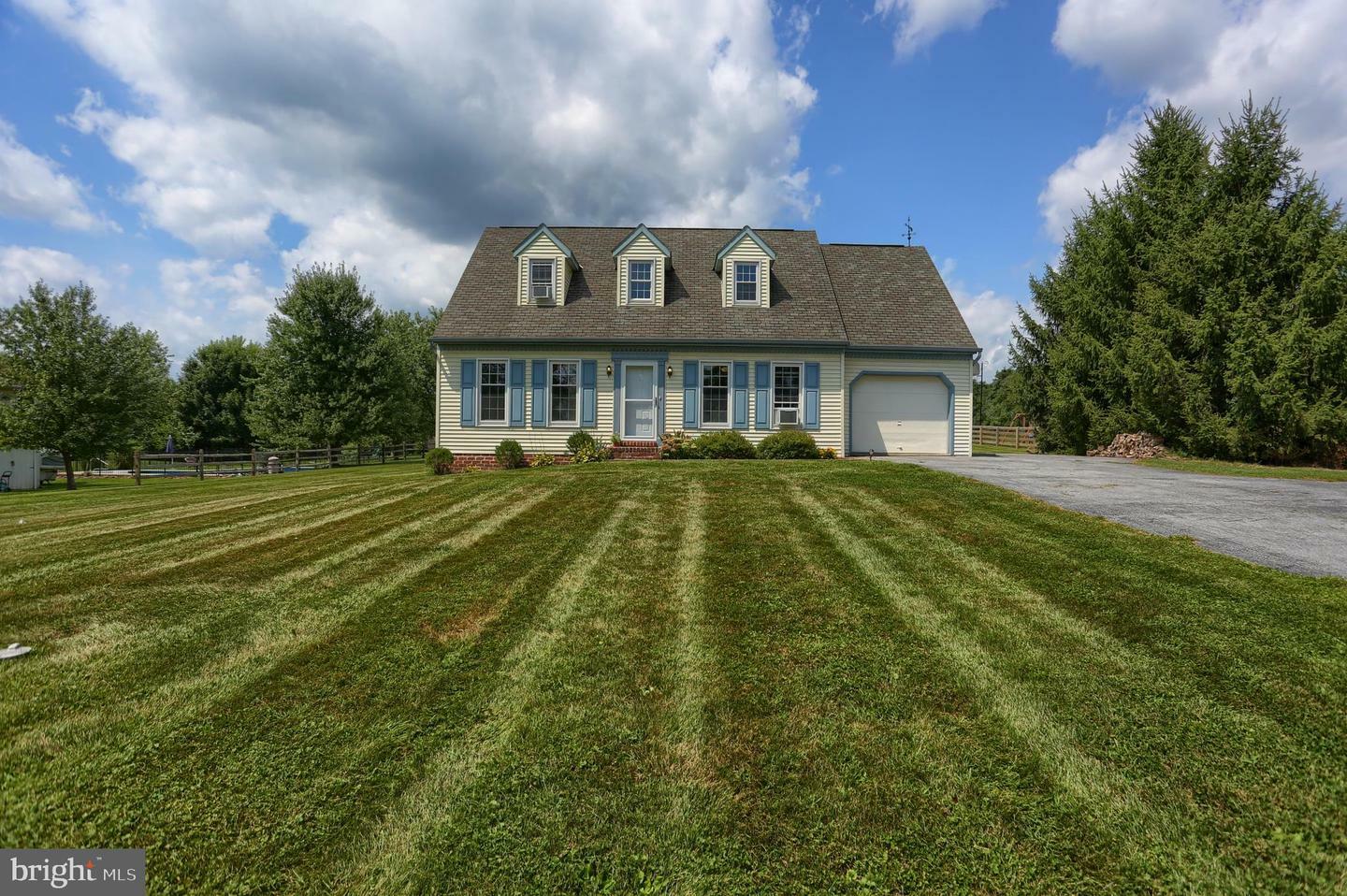 Property Photo:  2146 Deodate Road  PA 17022 