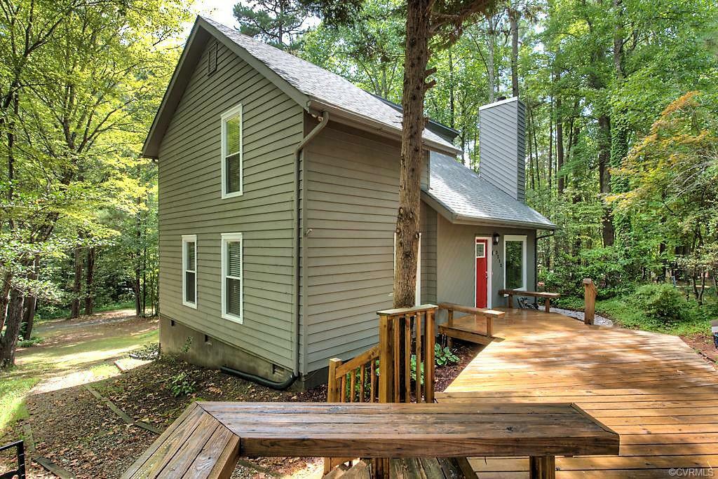 Property Photo:  3213 Shadow Oaks Road  VA 23112 