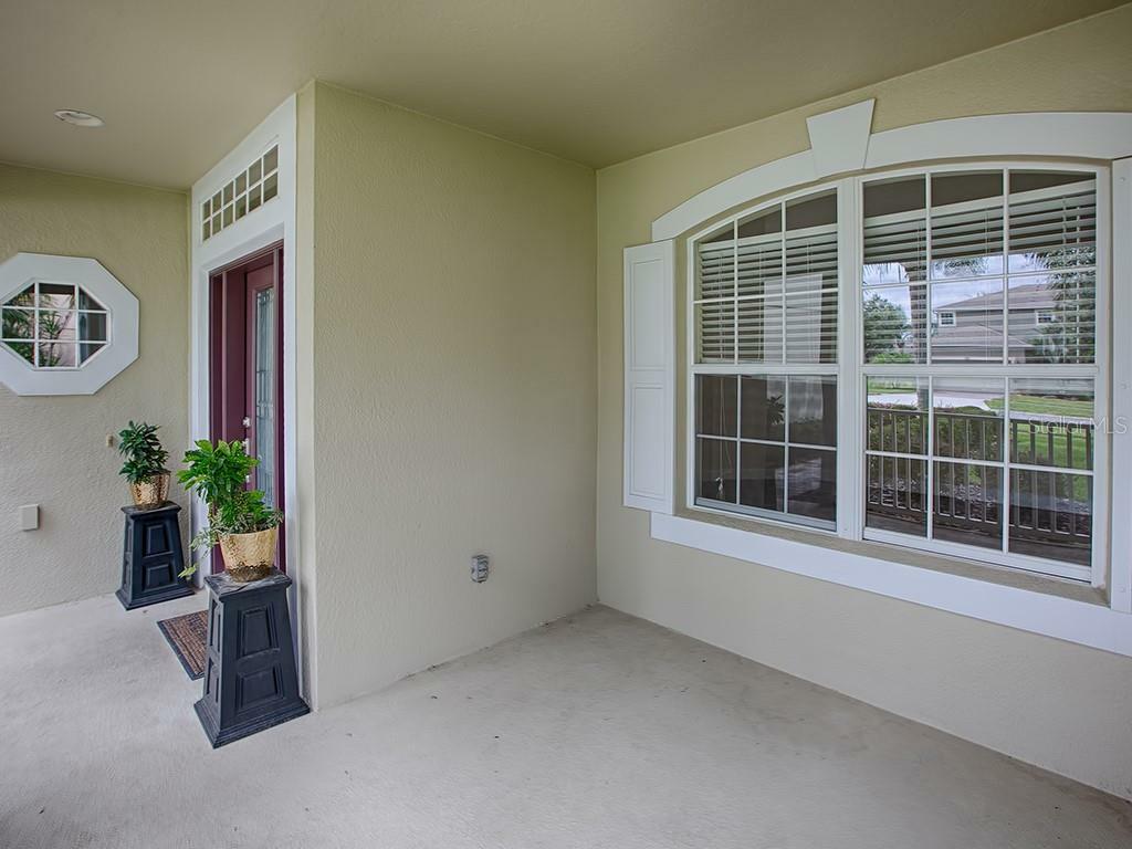 Property Photo:  1101 Hamony Lane  FL 34711 