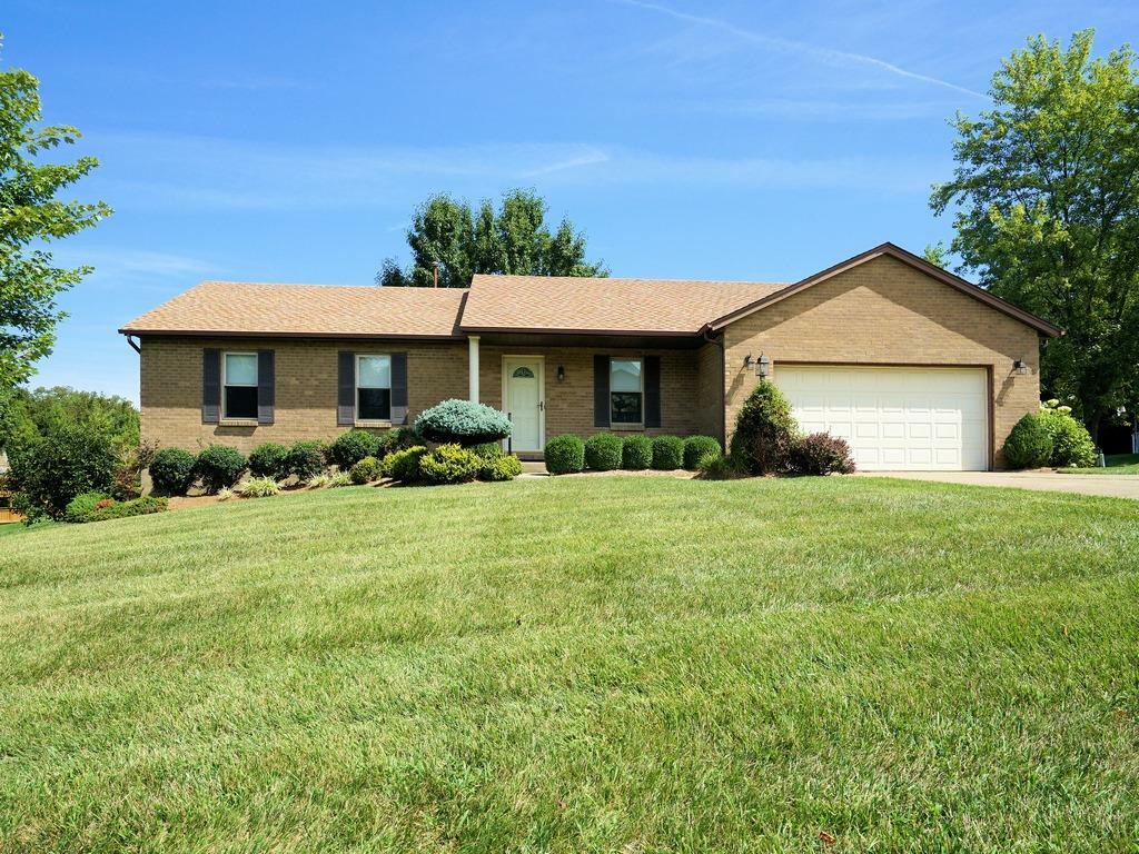Property Photo: 6916 Dovehill Lane OH 45248