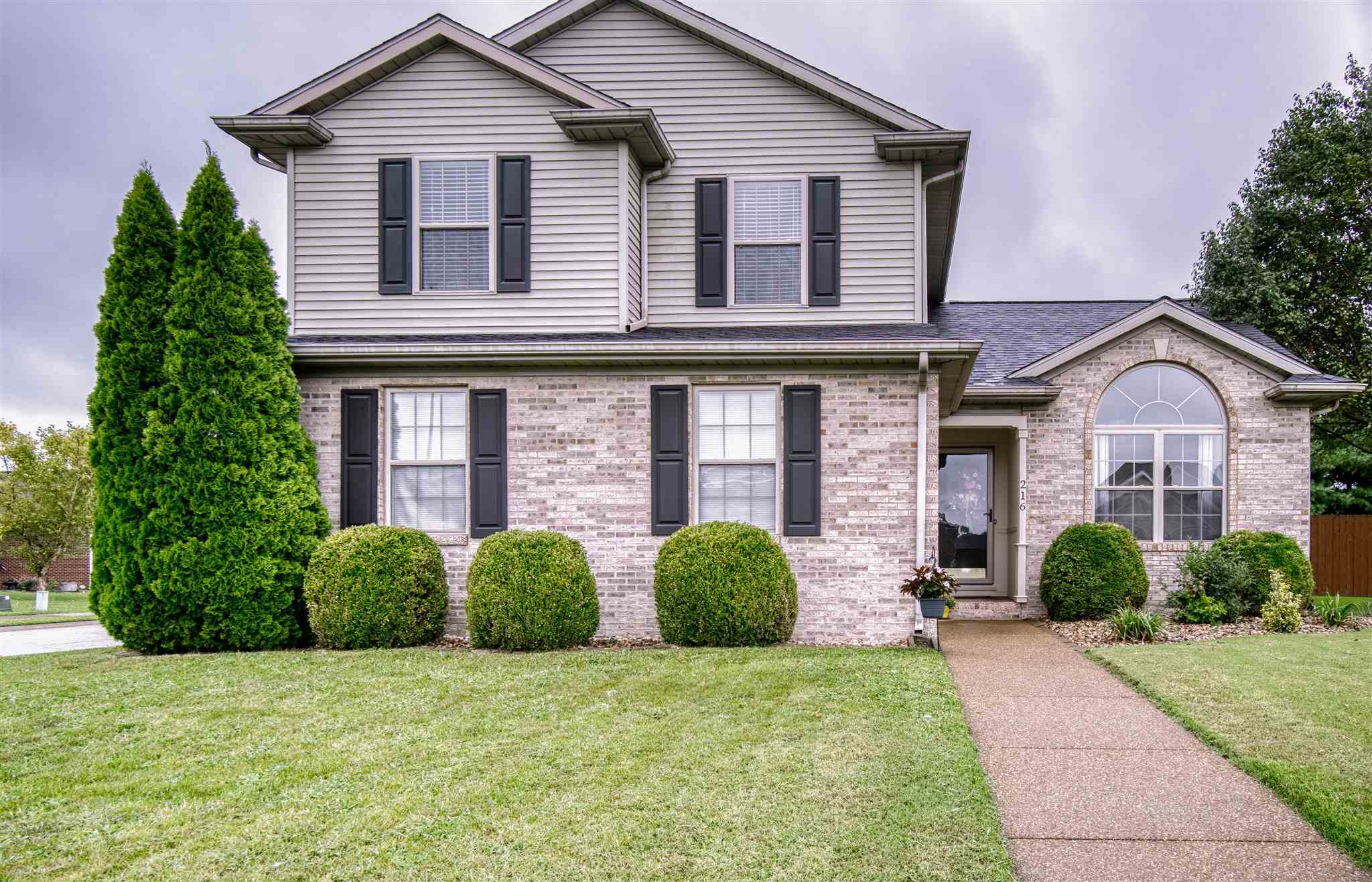Property Photo: 216 Southgate Boulevard IN 47630