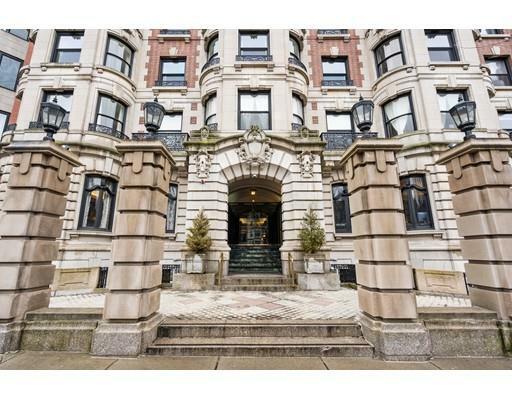 Property Photo:  390 Commonwealth Av. 411  MA 02215 