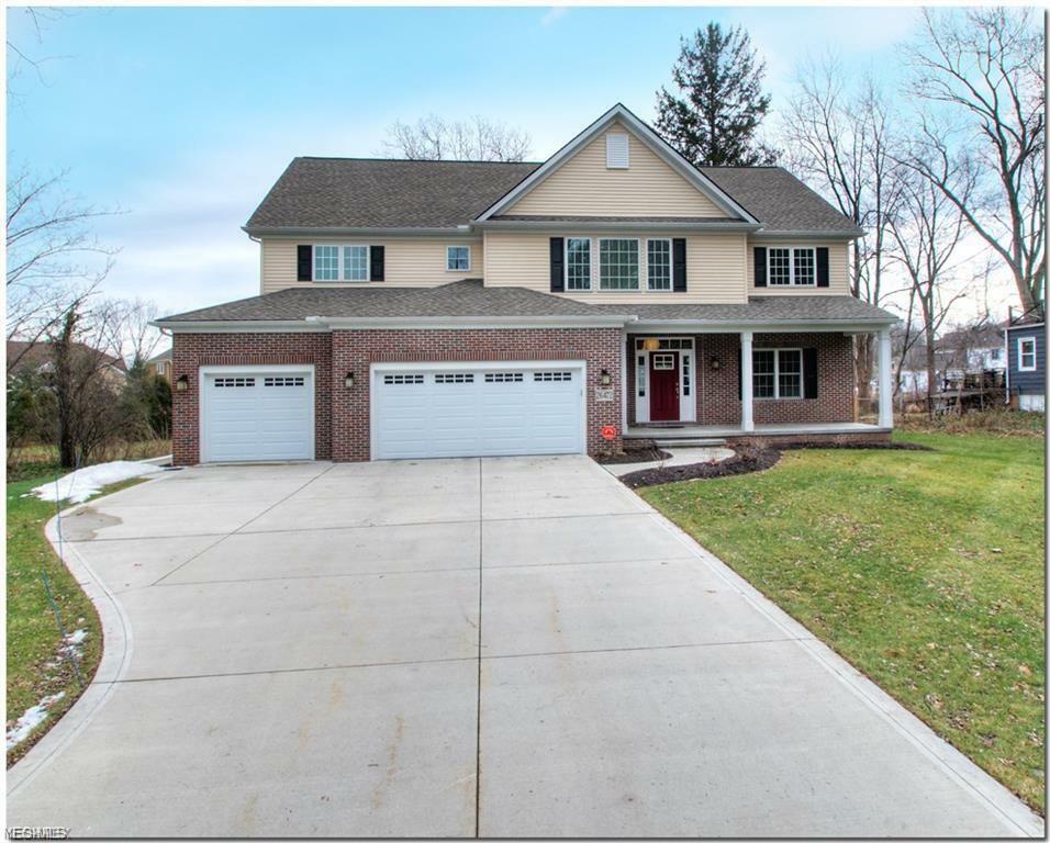 Property Photo: 26472 N Woodland Road OH 44122