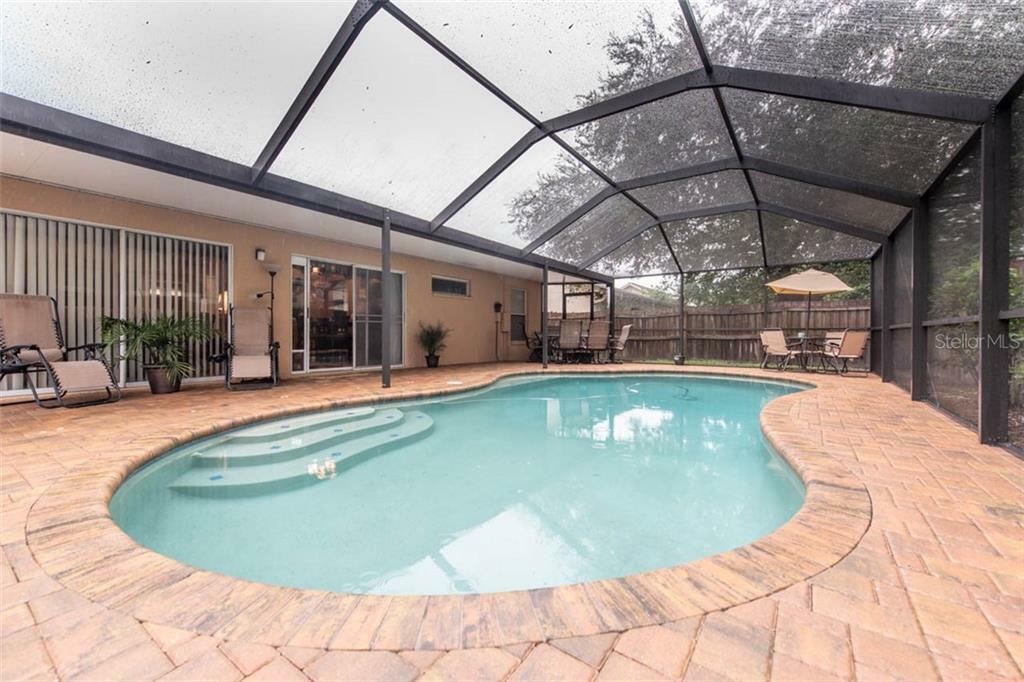 Property Photo:  1125 Hardwood Drive  FL 33596 