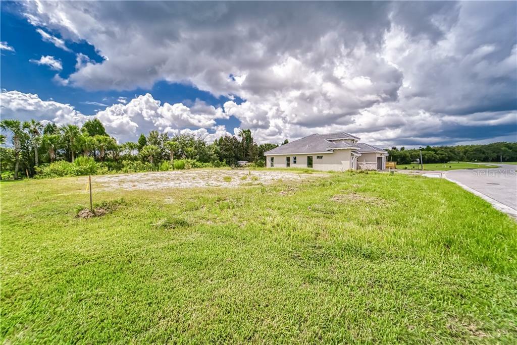 Property Photo:  1940 Grasslands Boulevard  FL 33803 