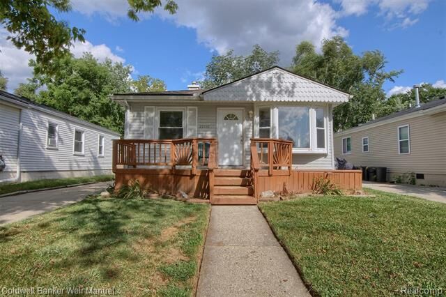 20110 Floral Street  Livonia MI 48152 photo