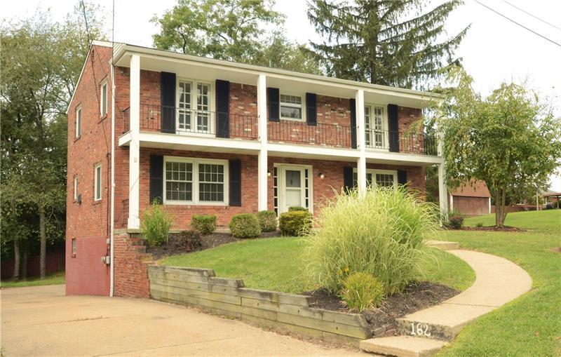 Property Photo: 162 Greenlea PA 15108