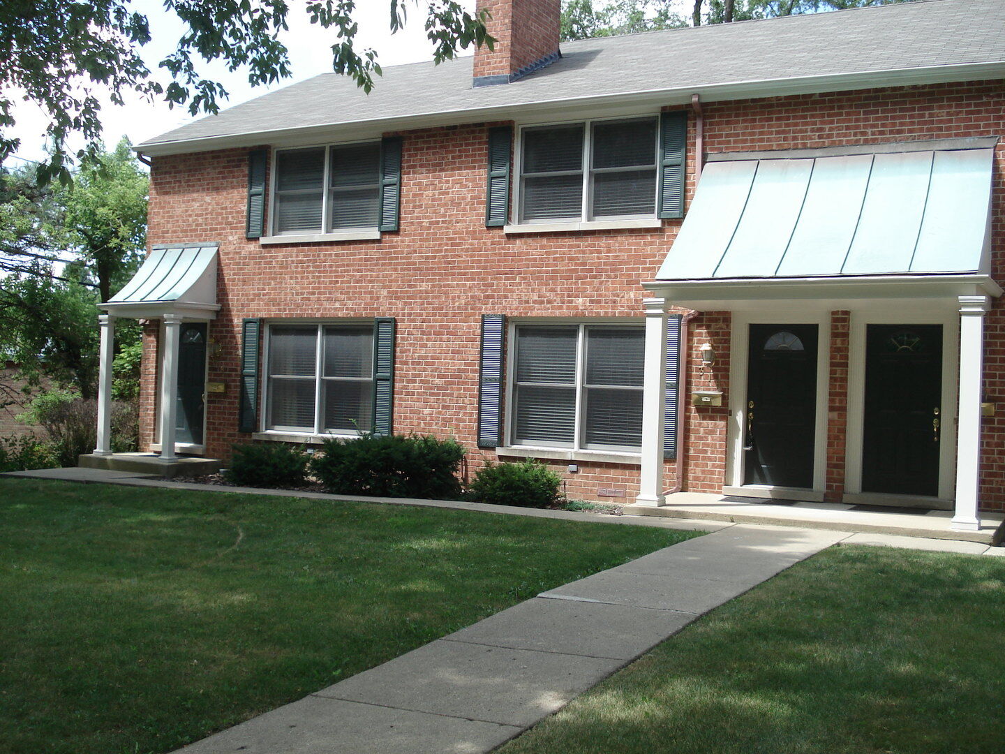 Property Photo:  318 South Glendale Avenue  IL 60010 