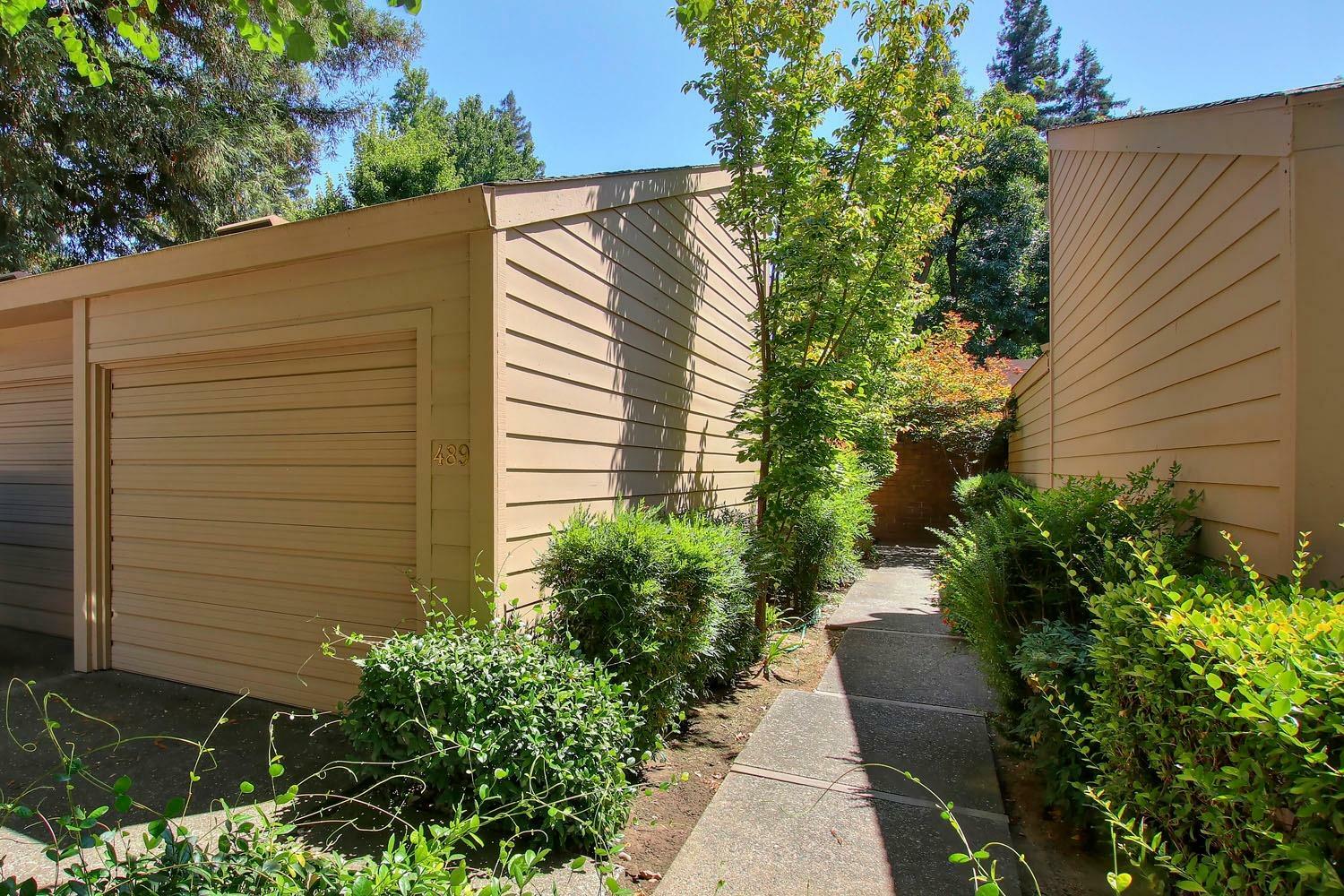 Property Photo:  489 Hartnell Place  CA 95825 