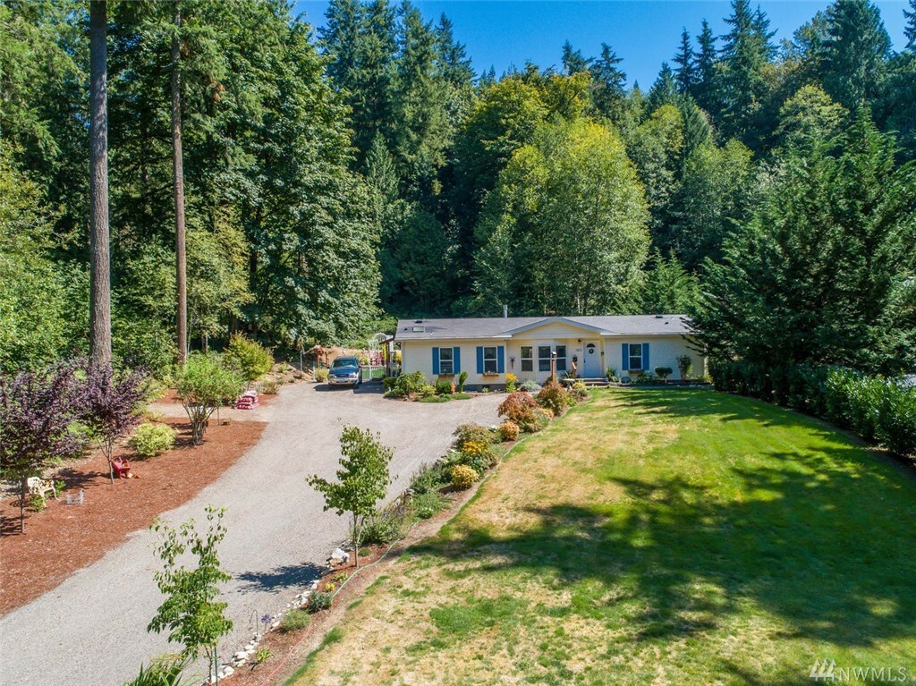 Property Photo:  18711 N High Rock Rd  WA 98272 