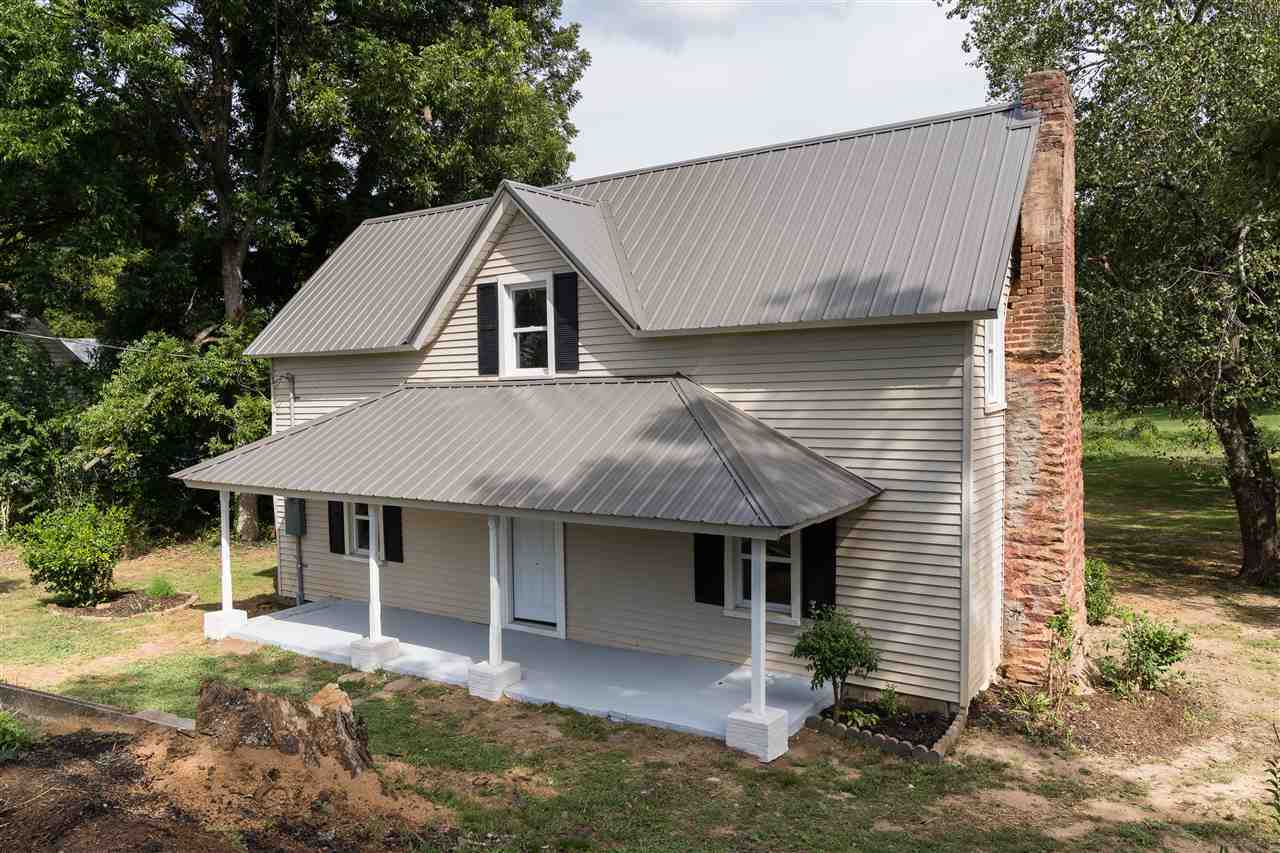 Property Photo:  110 Montgomery Street  SC 29322 