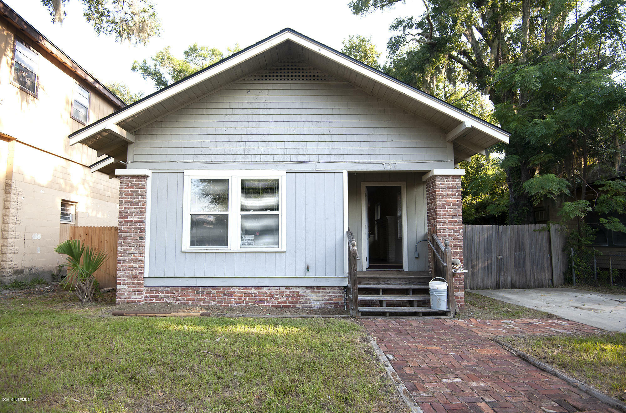 Property Photo:  147 W 16th St  FL 32206 