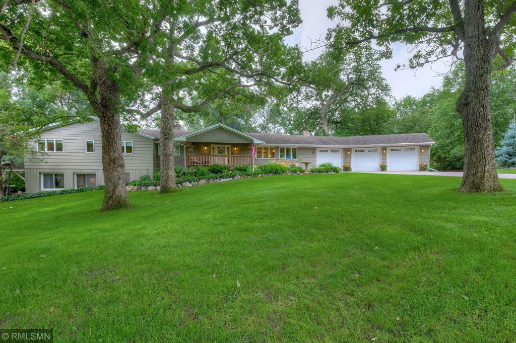 Property Photo:  1120 Magnolia Lane N  MN 55441 