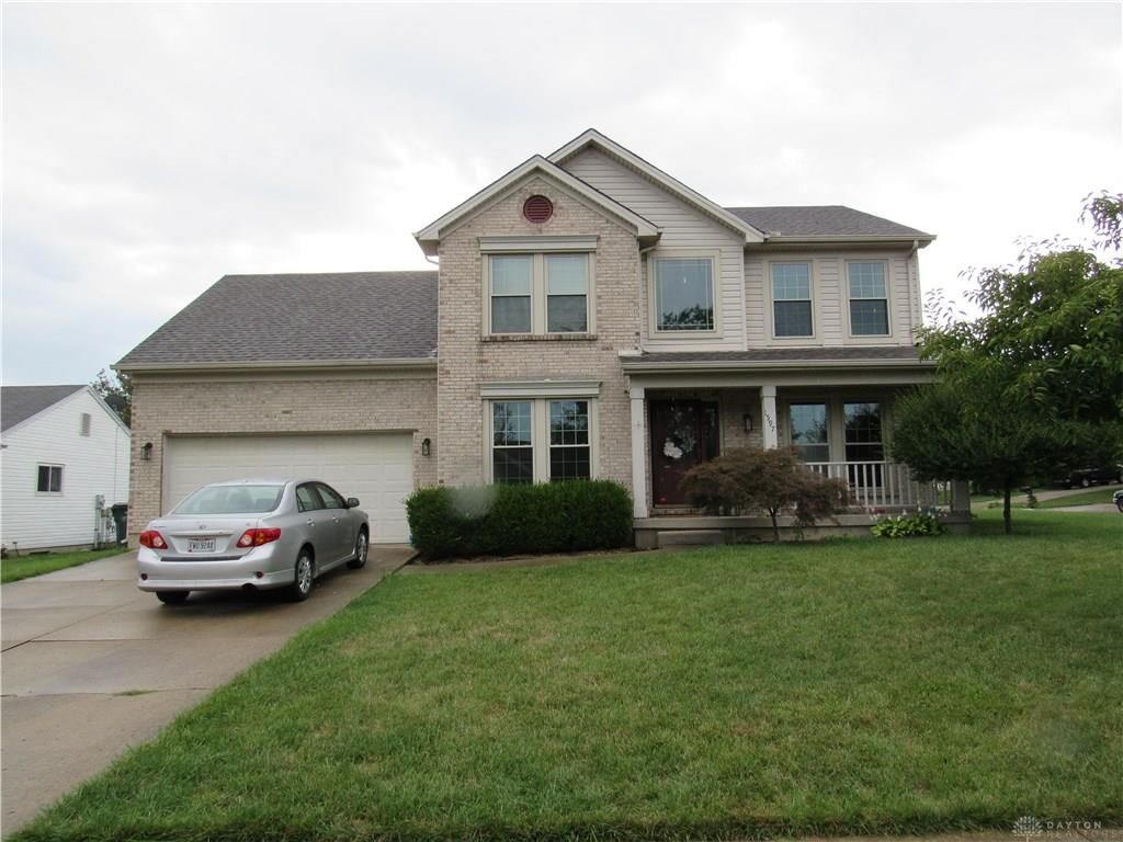 Property Photo: 1597 Haworth Court OH 45036