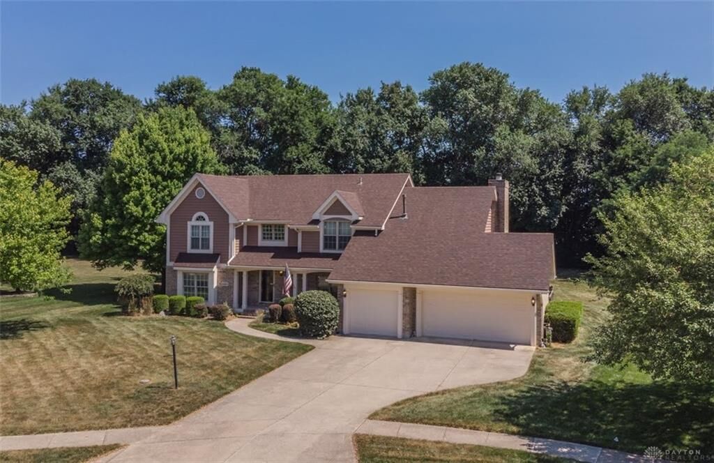 Property Photo: 2551 Tedbury Court OH 45459