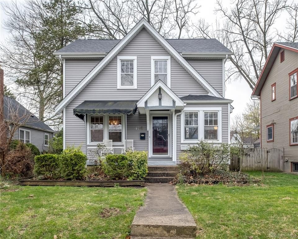 Property Photo: 434 Peach Orchard Avenue OH 45419