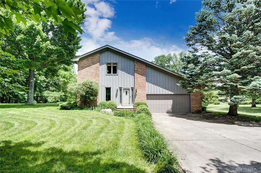 Property Photo: 4981 Bath Road OH 45424